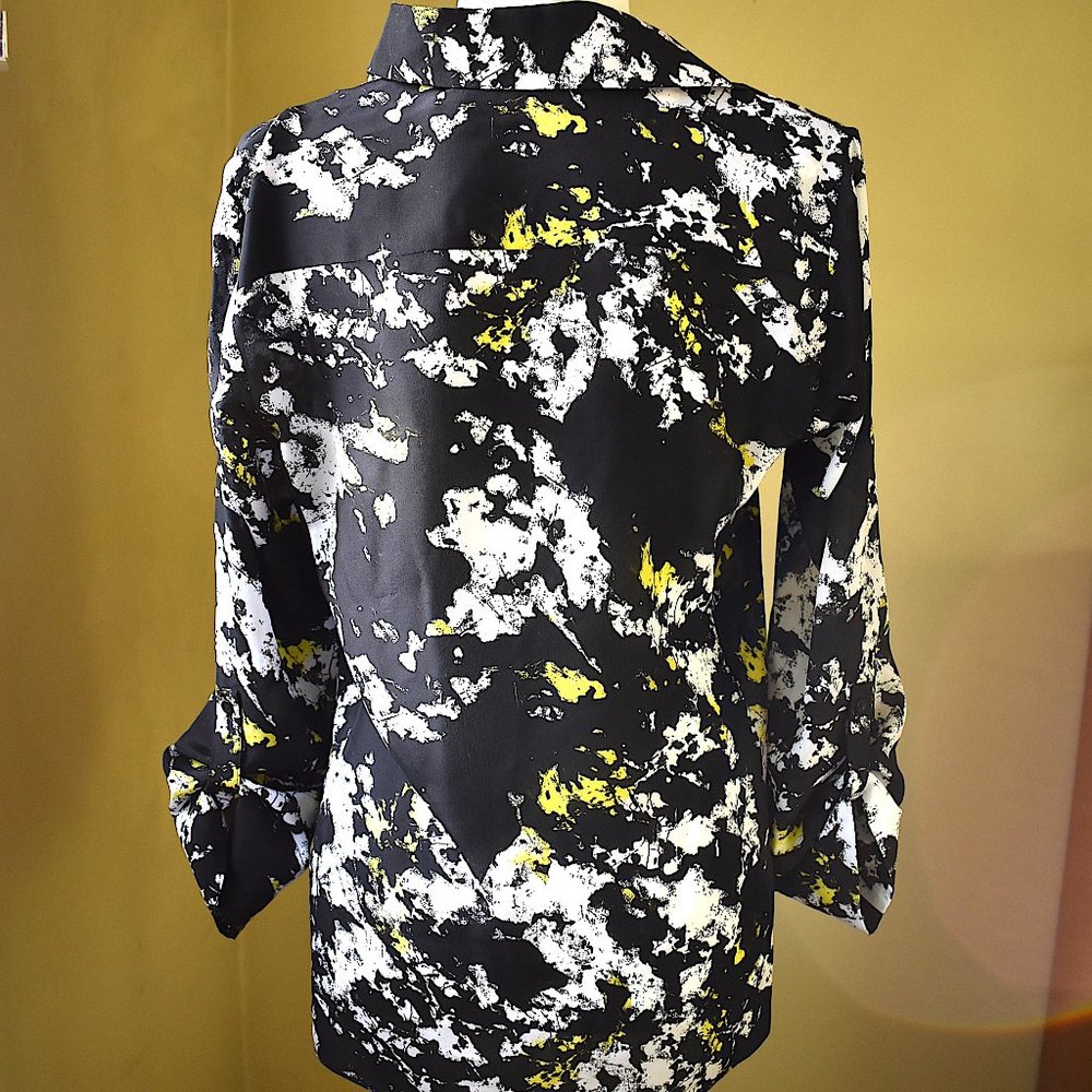 Alice + Olivia | Cal Button-Up Silk Shirt - Picture 6 of 8